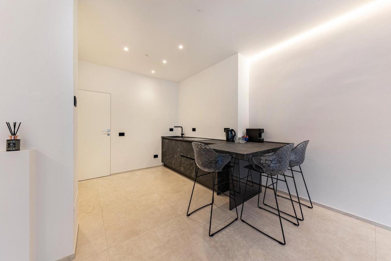 App 203 Palazzo Cavour Apartment โบลซาโน ภายนอก รูปภาพ